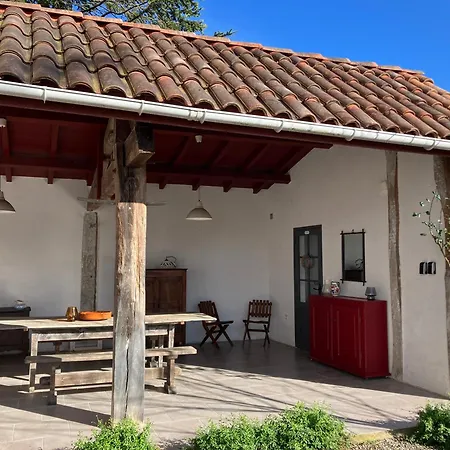 Ancienne Maison Basque Au Calme Au Pied De La Rhune